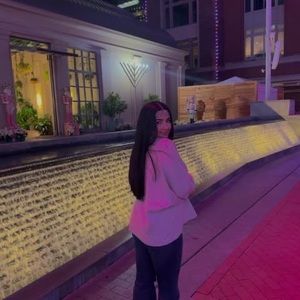 Meet your Posher, Ana paola